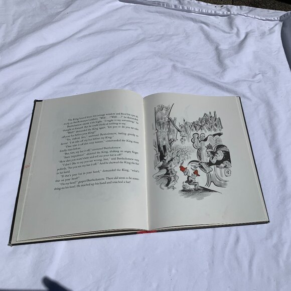 The 500 Hats Of Bartholomew Cubbins book vintage c - Picture 10 of 15